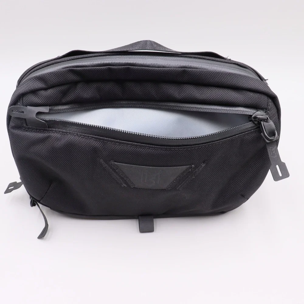 Magnetic Bag Company Black Magnetic Fanny Bag Gym Phone EDC Zipper